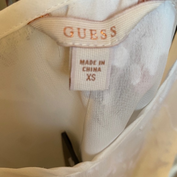 GUESS BNWT Sheer tanktop - Picture 2 of 3